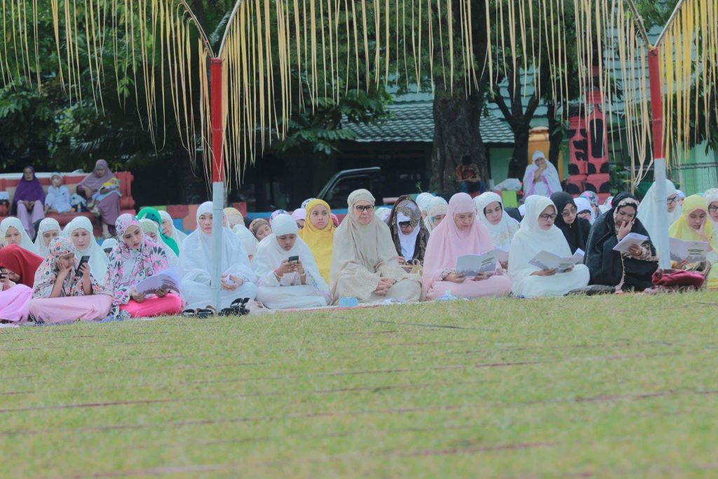 Wali Kota Shalat Idul Adha di Lapangan Kotamobagu