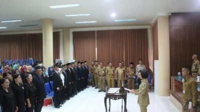 Lantik Ratusan Kepala Sekolah, Yasti Sentil Soal Loyalitas