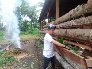 Dorong Pemanfaatan Pupuk Organik, Pemuda Tani Terima Bantuan Ternak