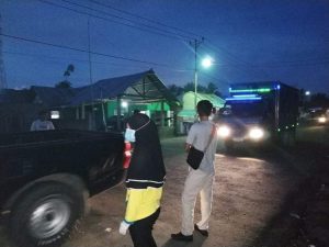 Warga dan Kendaraan yang Melintasi Perbatasan Pohuwato- Boalemo Dicatat