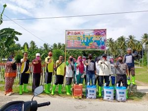 Desa Sipayo Lakukan Penyemprotan Rumah Warga