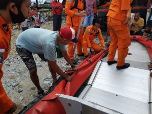 Tim Gabungan Lakukan Pencarian Korban Tenggelam di Pulau Lahe