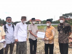 Kakanwil Kemenag Gorontalo Lihat Langsung dan Bantu Pembanguan Graha NU Pohuwato