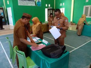 Pantau Tahapan Pilkades, Sekcam Paguat Ingatkan Panitia dan BPD