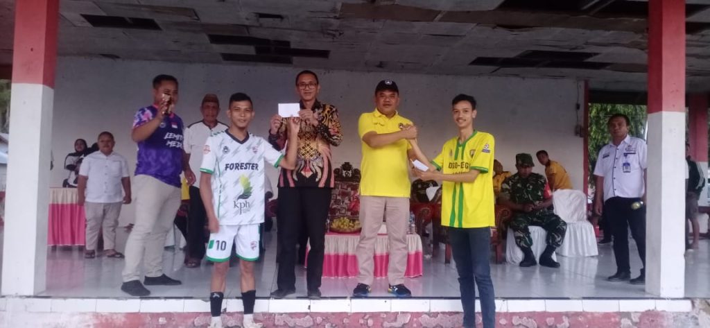 Hadiri Final Tugu Cup, Ketua ASKAB PSSI Pohuwato Akan Gelar Gobar Cup