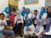 Di Sela-sela Reuni Akbar, Alumni Smansa Limboto 99 Kunjungi Rekannya yang Lagi Sakit