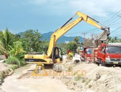 Lewat Camat Buntulia, Pengerukan Irigasi Taluduyunu Utara Diatensi Pemda Pohuwato