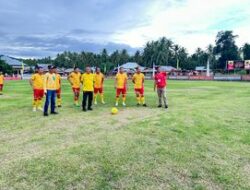 Nasir Giasi Buka Turnamen Sepak Bola Bersinar Cup