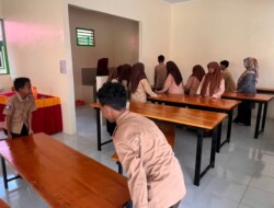 Bantuan Meja Pani Gold Project: Siswa Makan Siang Bergizi Makin Nyaman